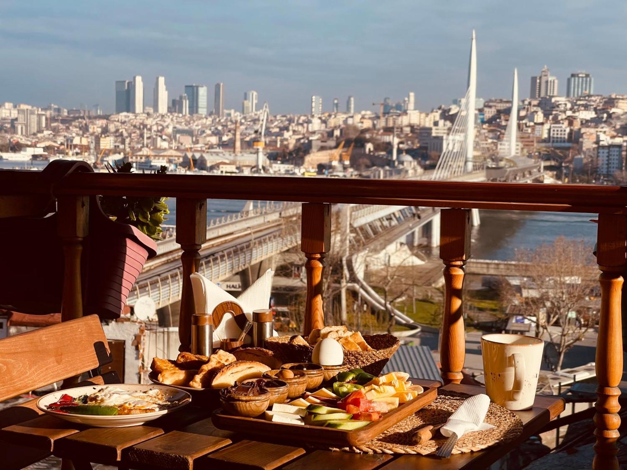 The Astra Hotel Istanbul Eksteriør billede